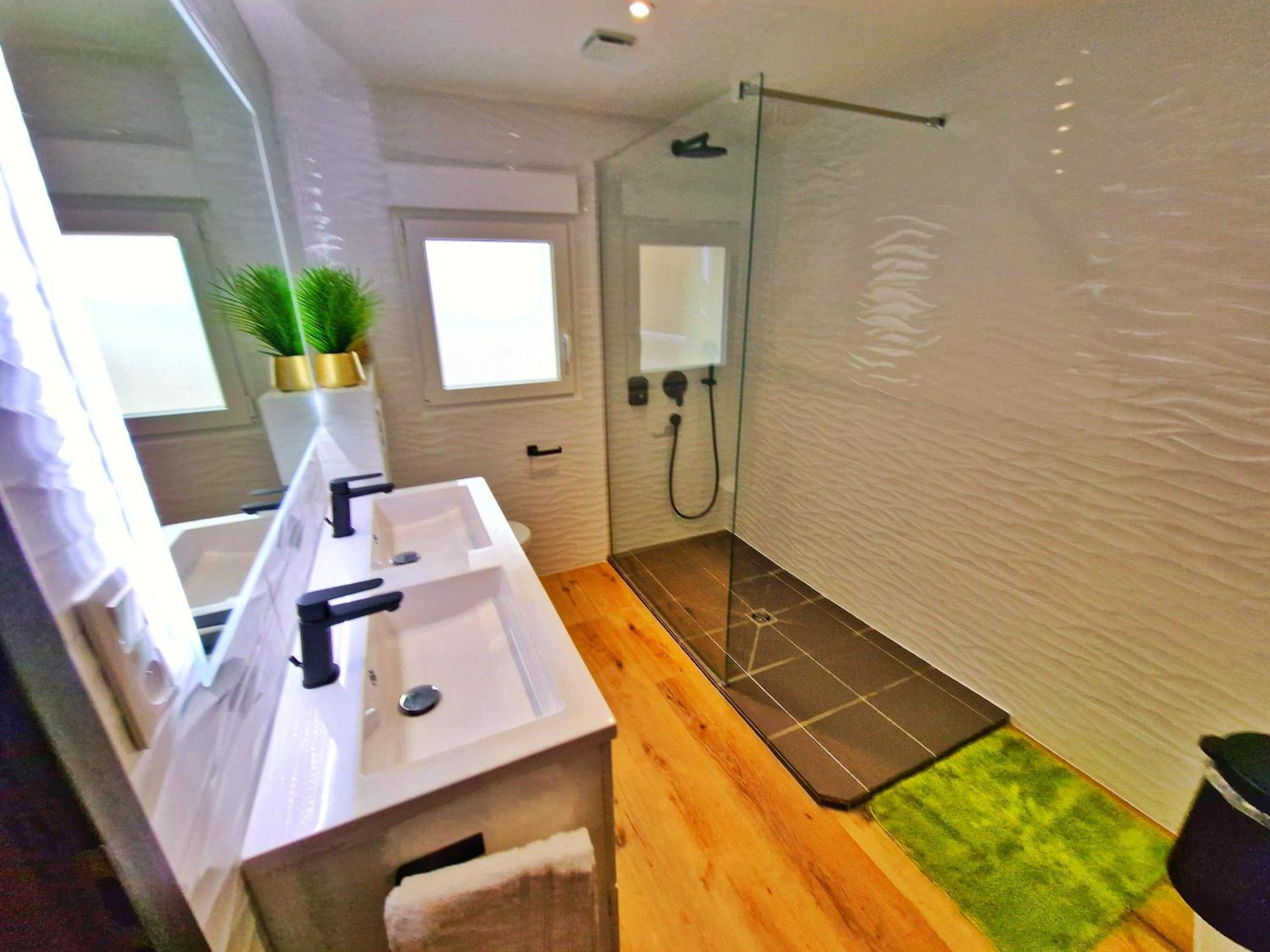 Relax Spa-4 Pers-Jacuzzi-Parking-Jardin-Clim-Colmar Muntzenheim Ngoại thất bức ảnh