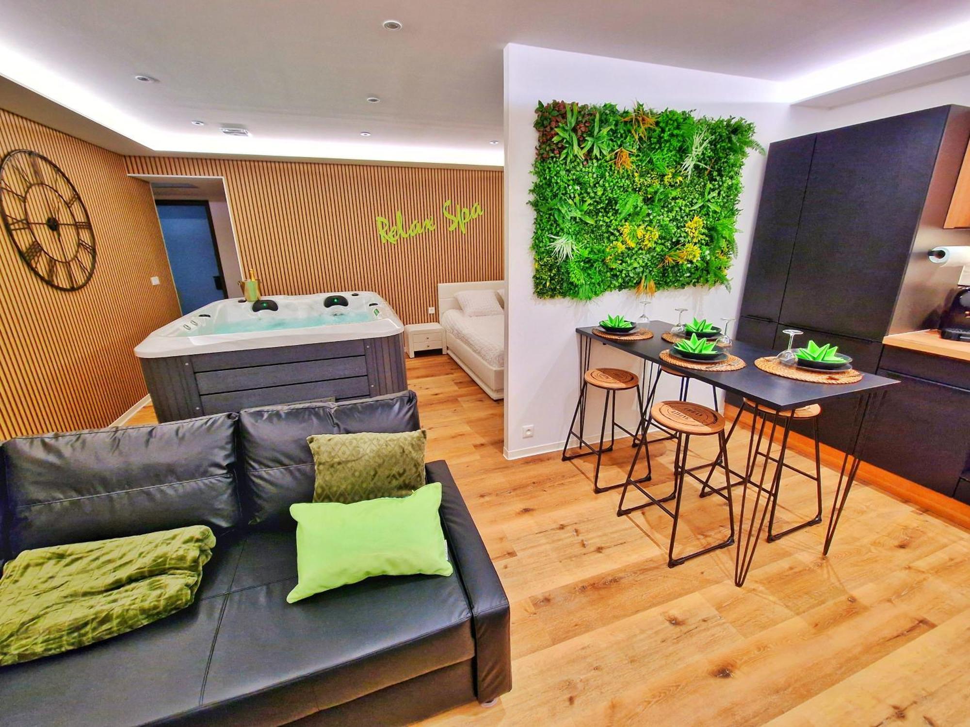 Relax Spa-4 Pers-Jacuzzi-Parking-Jardin-Clim-Colmar Muntzenheim Ngoại thất bức ảnh